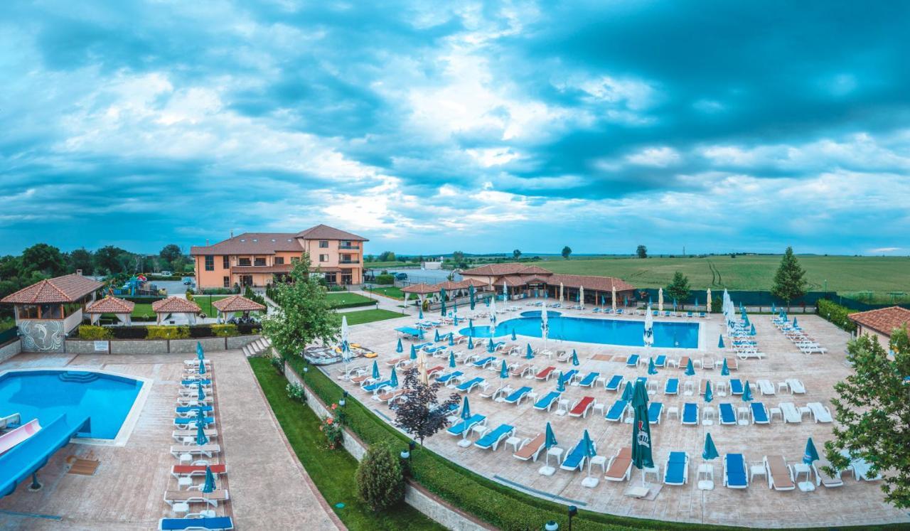 Spa Kompleks Raiski Kat Dimitrovgrad  Buitenkant foto