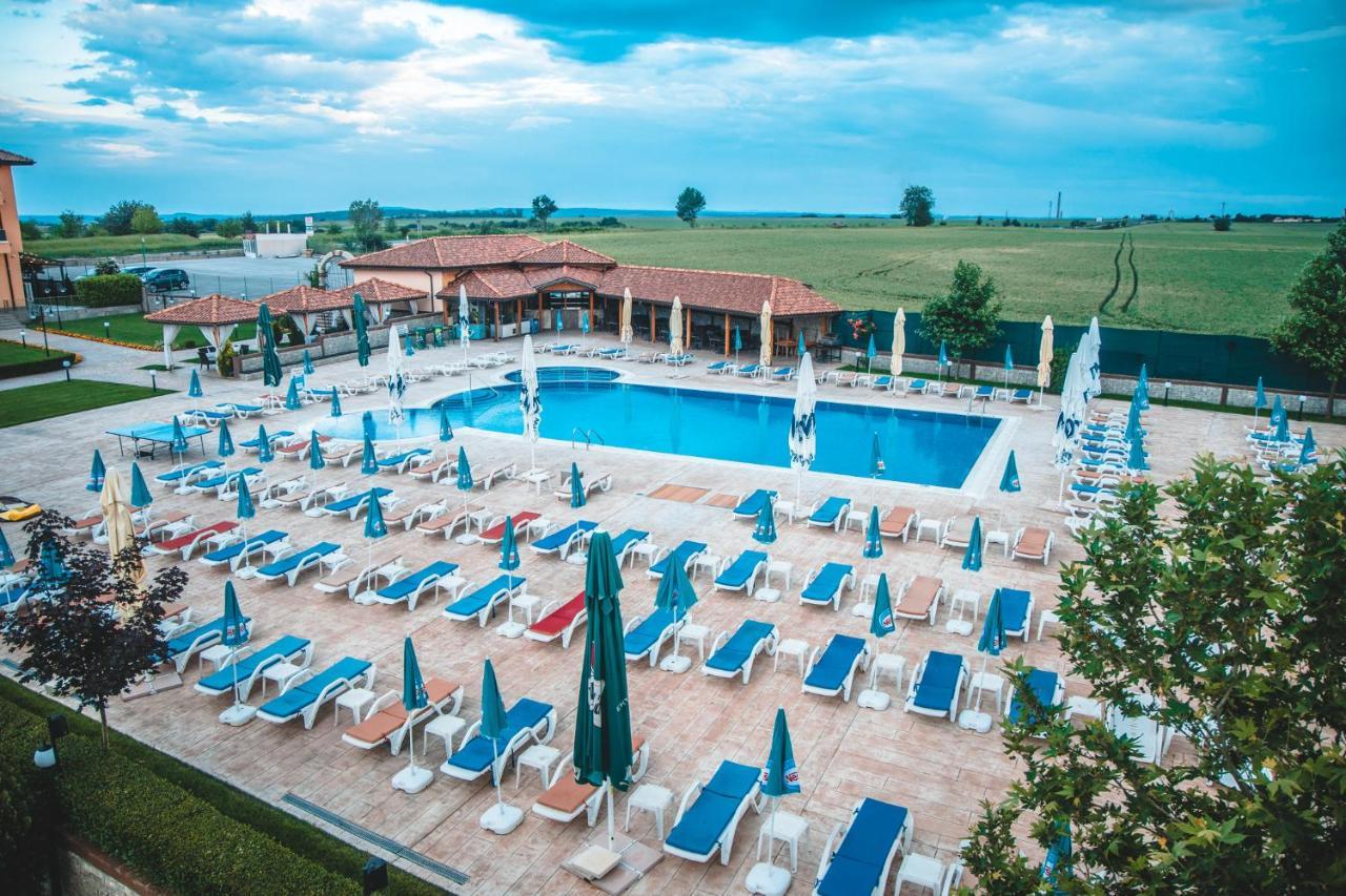 Spa Kompleks Raiski Kat Dimitrovgrad  Buitenkant foto