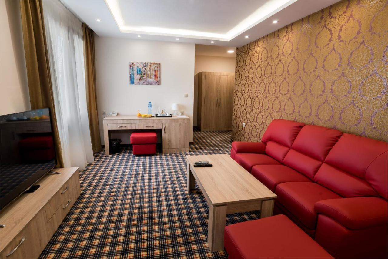 Spa Kompleks Raiski Kat Dimitrovgrad  Buitenkant foto