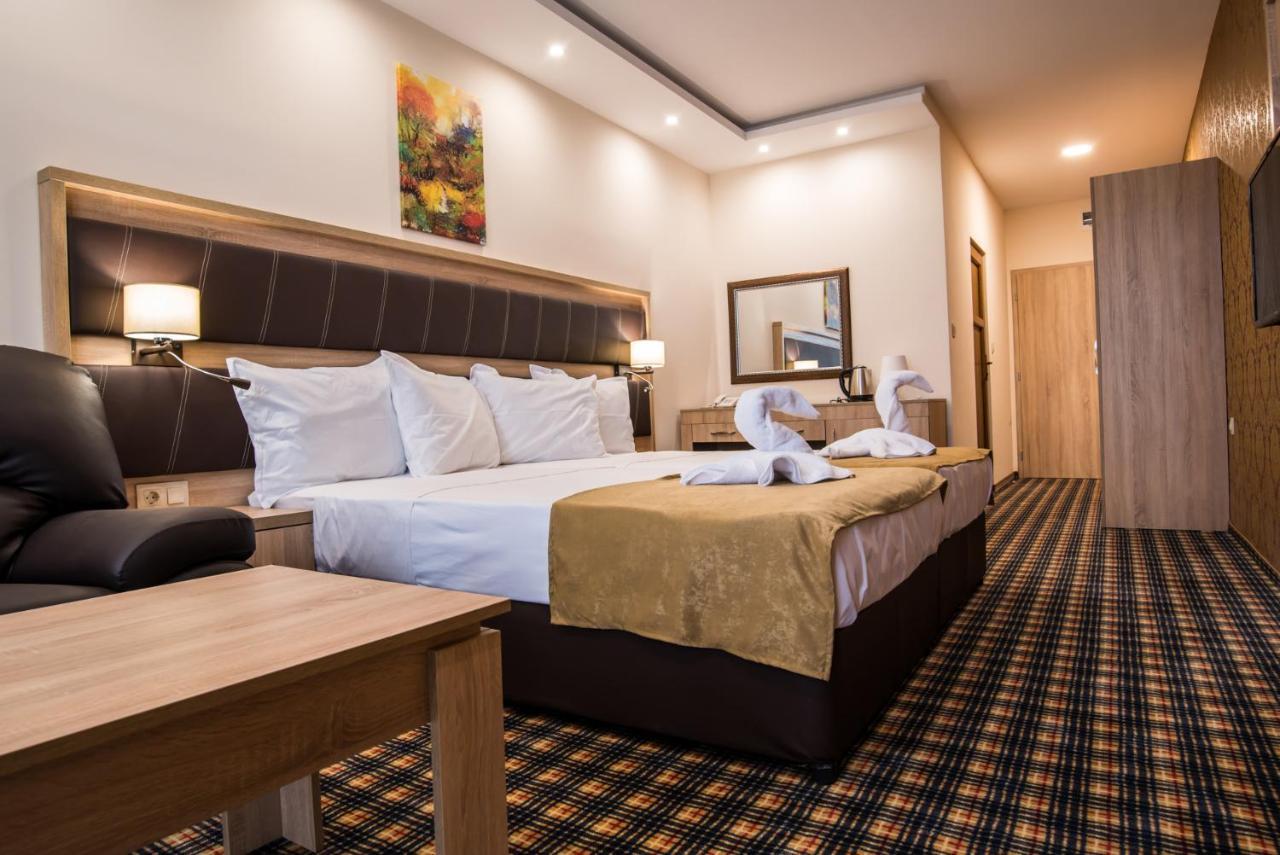 Spa Kompleks Raiski Kat Dimitrovgrad  Buitenkant foto