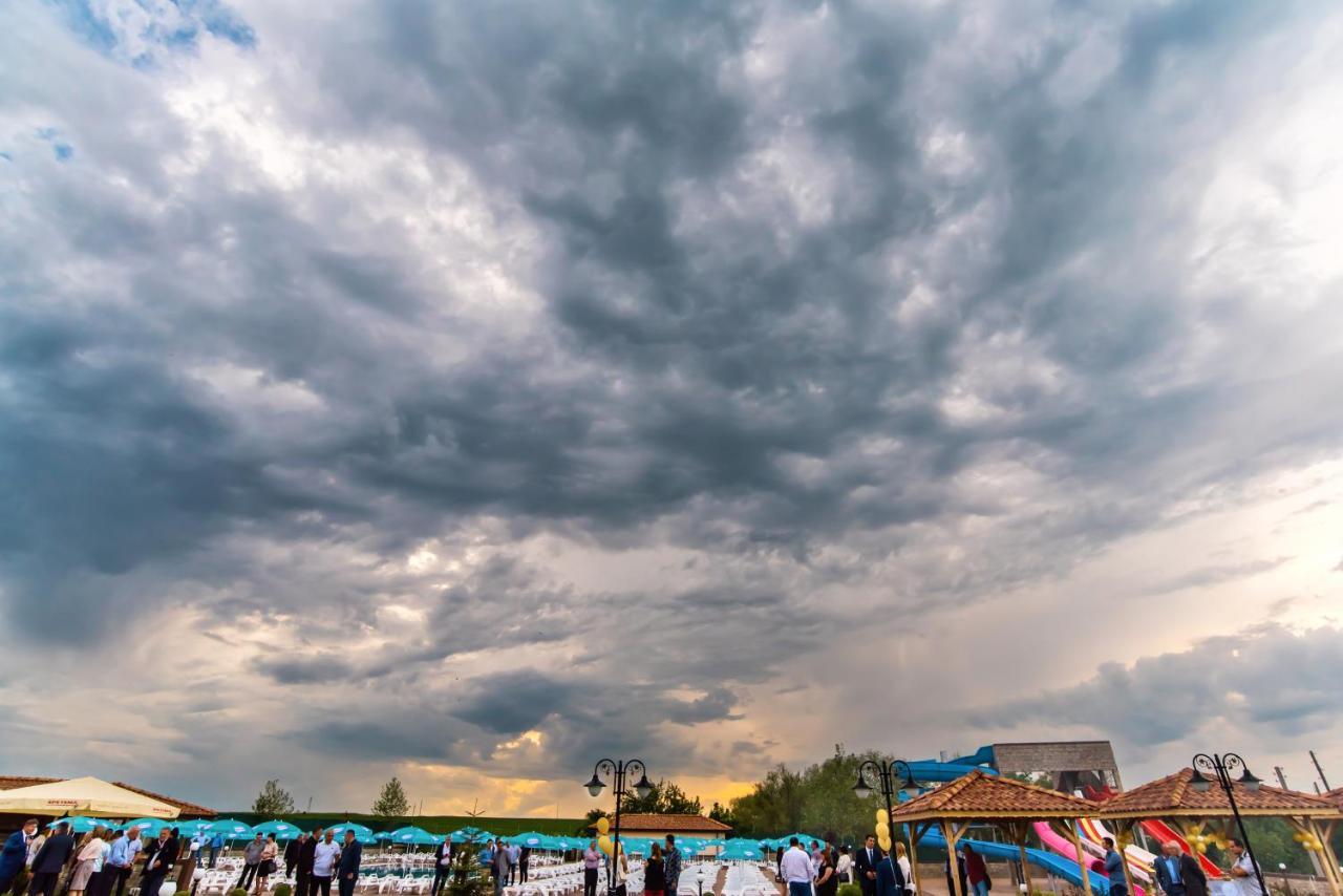 Spa Kompleks Raiski Kat Dimitrovgrad  Buitenkant foto