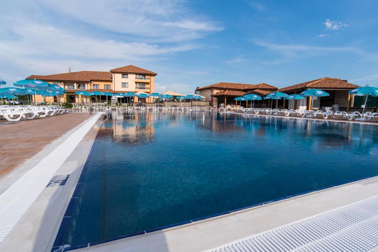 Spa Kompleks Raiski Kat Dimitrovgrad  Buitenkant foto