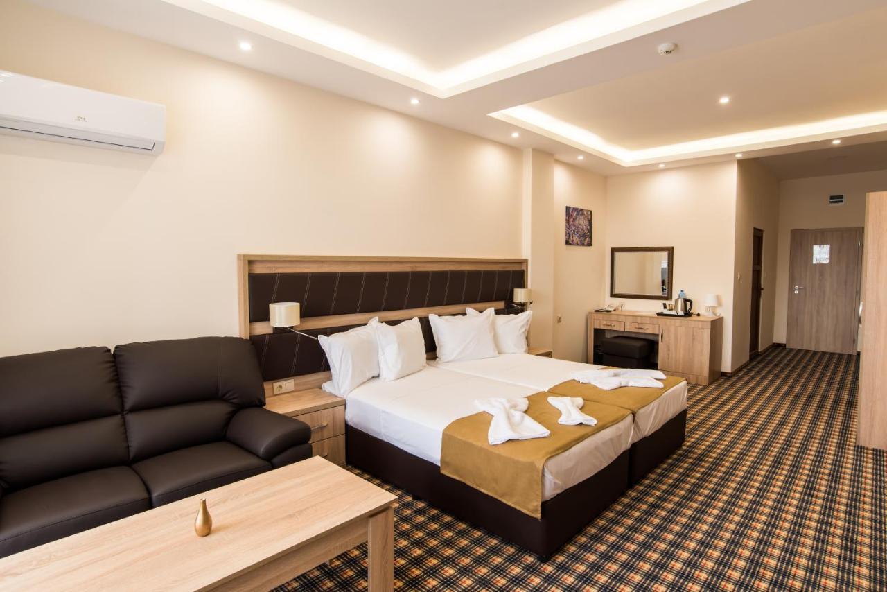 Spa Kompleks Raiski Kat Dimitrovgrad  Buitenkant foto